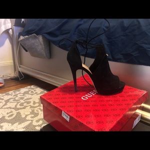Black Aldo Heels
